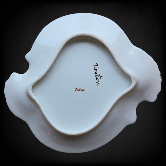 1940s Vintage Japan Porcelain Trinket Dish Hand-Painted Floral Gold Trim 6” x 5” - Picture 6 of 12